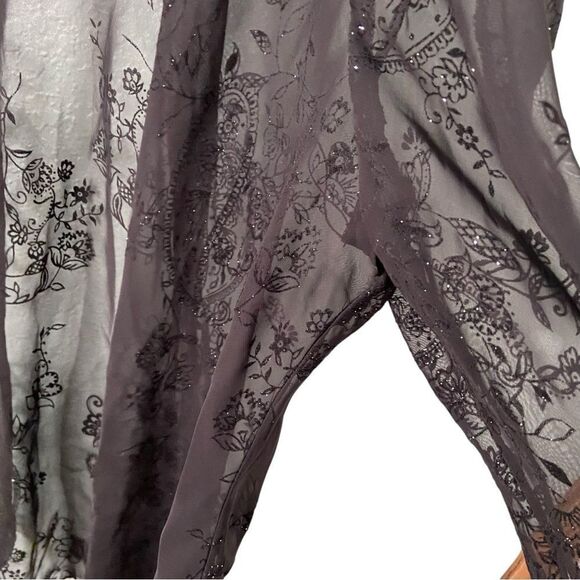 Elegant Black Sheer Floral Lace Front Open Blazer Cardigan in One Size - Picture 6 of 6